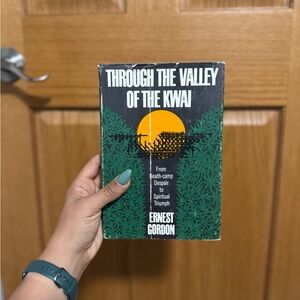 VTG HC: Through the Valley of the Kwai - Ernest Gordon (1962)